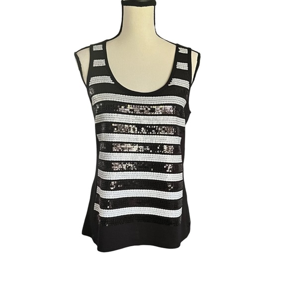 Banana Republic Tops - Banana Republic Black and white Sequin sleeveless tank top. Size M